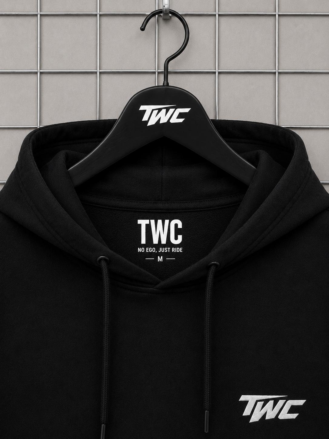 Sweat noir brodé